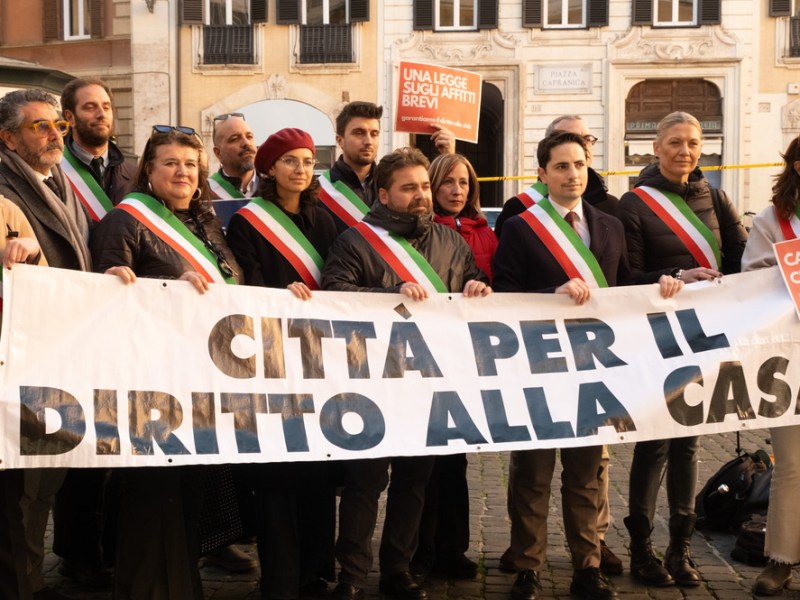 L’amministrazione comunale di Città di Castello ha aderito al presidio indetto a Roma per il diritto alla casa